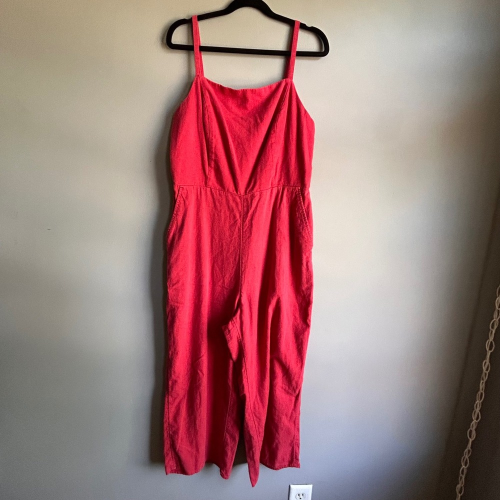 Old Navy Womens Red Linen Blend Wide Leg Sleeveless Jumpsuit Size L Smocked Back